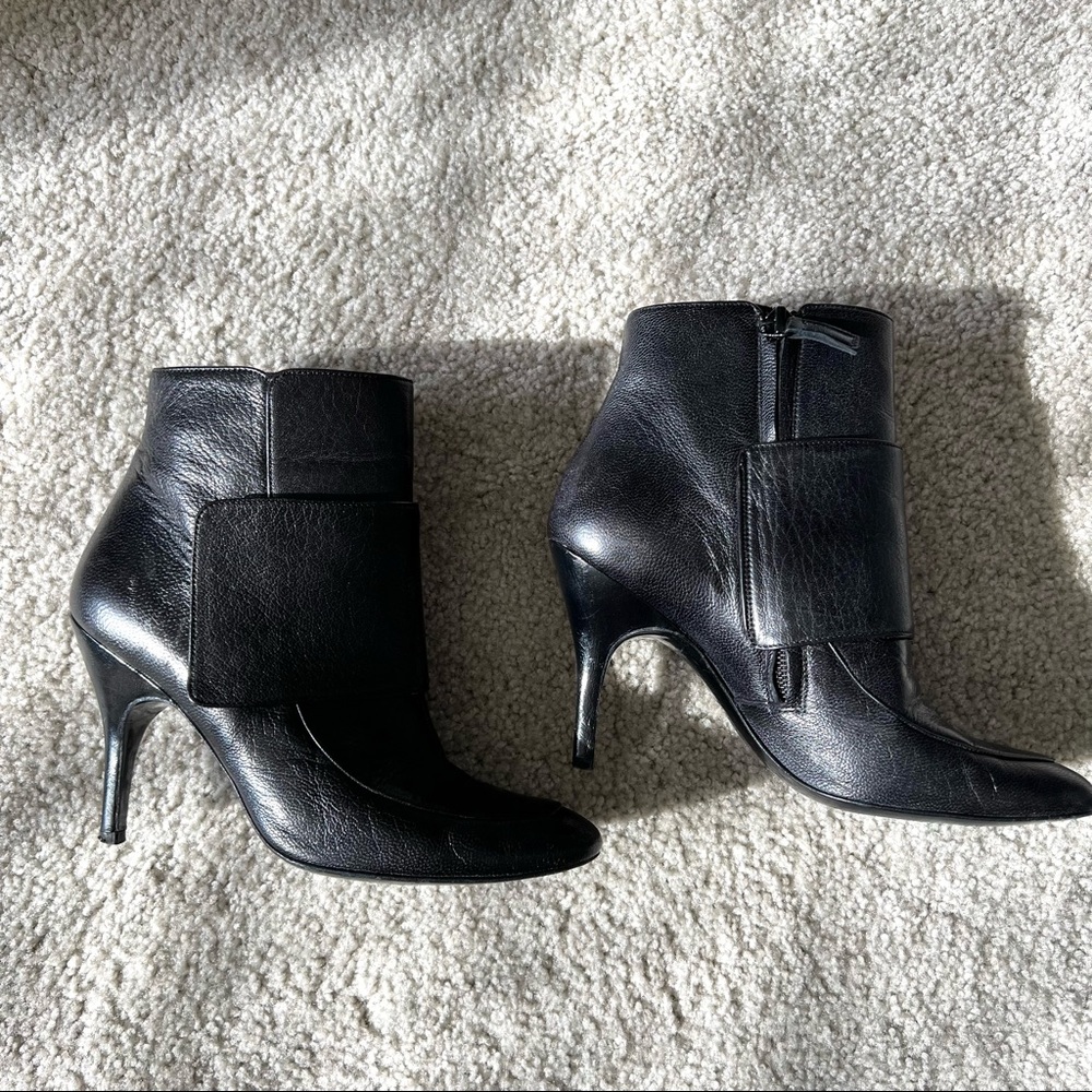 Vero Cuoio Genuine Leather Heeled Booties - Size 36